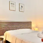 아파트 Amplio Piso Centrico Con Piscina En *